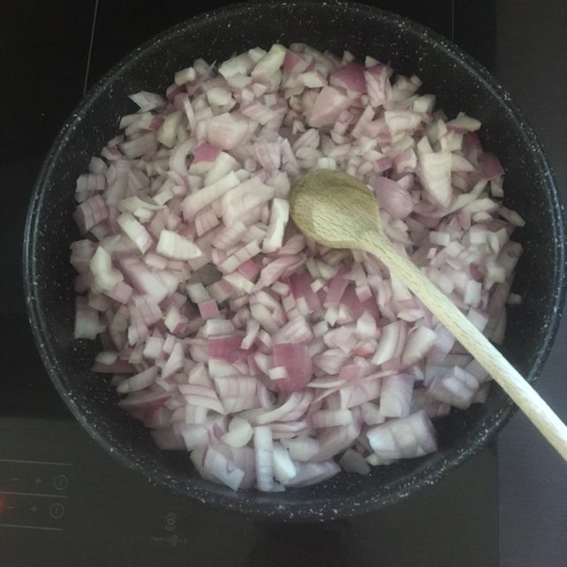 oignons émincés